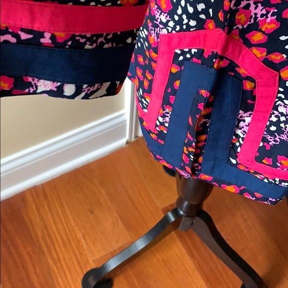NWOT.....ESCAPADA LIVING tunic - Picture 5 of 6